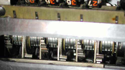 Stepped gear mechanism Stepped gear mechanism