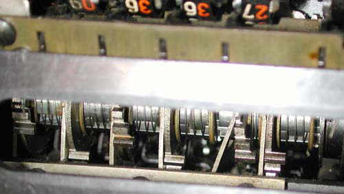 Stepped gear mechanism Stepped gear mechanism