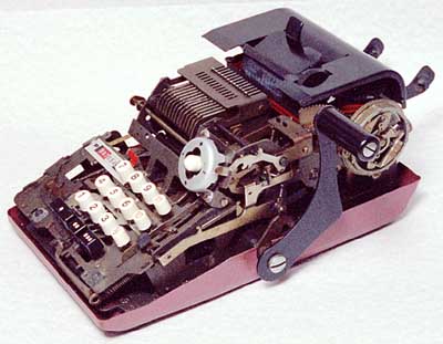 Inside Olivetti Summa Prima