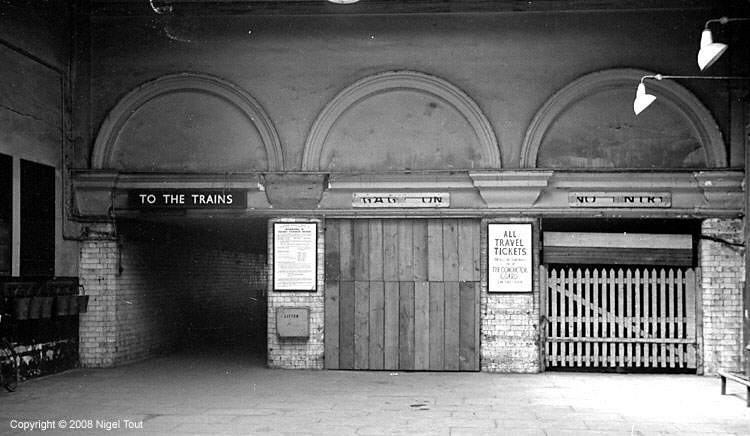 Leicester Central station passageways to the platforms Leicester Central station passageways to the platforms