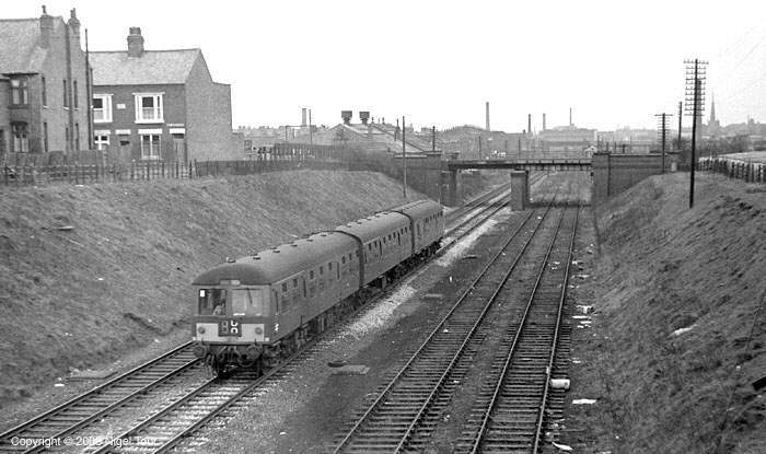 Nottingham to Rogby train heading out ofLeicester, GCR