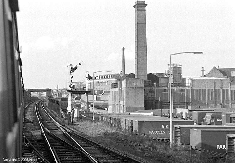 Approaching Leicester Central station and the bowstring bridge