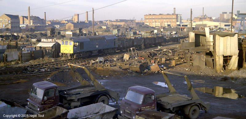 Class 25 diesel locomotive shunting Leicester GCR goods yard Class 25 diesel locomotive shunting Leicester GCR goods yard