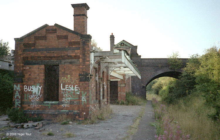Derelict Belgrave & Birstall staion, GCR Derelict Belgrave & Birstall staion, GCR