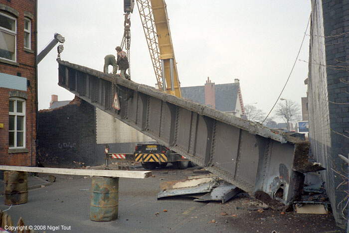 Soar Lane bridge, GCR, under demolition Soar Lane bridge, GCR, under demolition