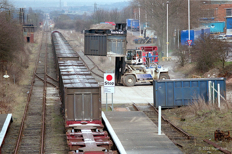 Gypsum train unloading at Rushcliffe Halt