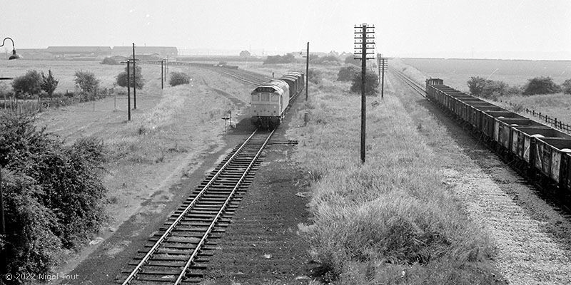7604 at Ruddington 1973 7604 at Ruddington 1973