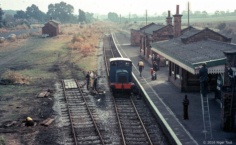 0-4-0 DM "Qwag" at Quorn and Woodhouse station, 1973 0-4-0 DM "Qwag" at Quorn and Woodhouse station, 1973