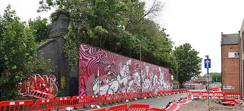 End of GCR viaduct, Soar Lane, Leicester, with graffiti End of GCR viaduct, Soar Lane, Leicester, with graffiti
