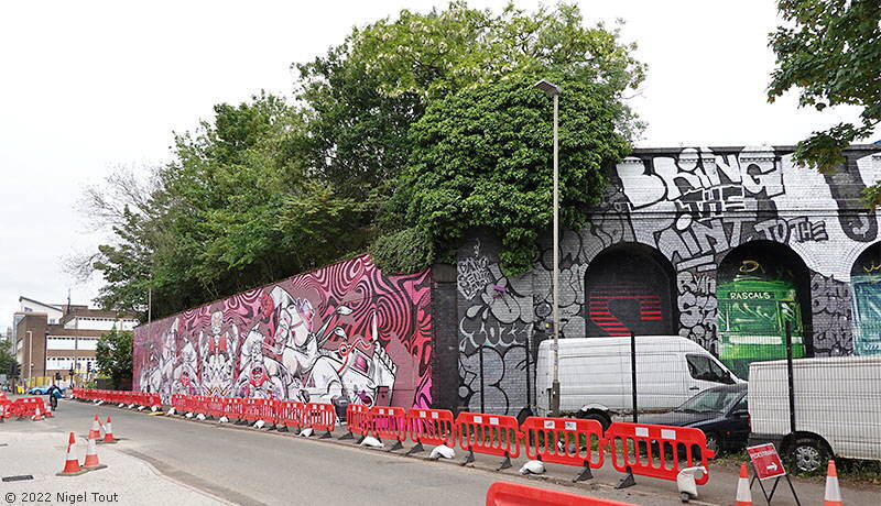GCR viaduct, Soar Lane, Leicester GCR viaduct, Soar Lane, Leicester