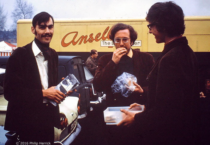 MLPG at Tyesely Open Day, Graham Oliver, Roger Holmes, Phil Herrick MLPG at Tyesely Open Day, Graham Oliver, Roger Holmes, Phil Herrick