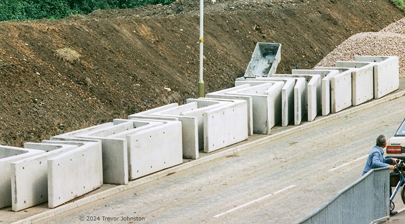 Retaing slabs Leicester North Retaing slabs Leicester North
