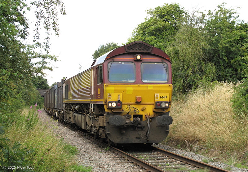 66117 with gypsum empties, Stanford