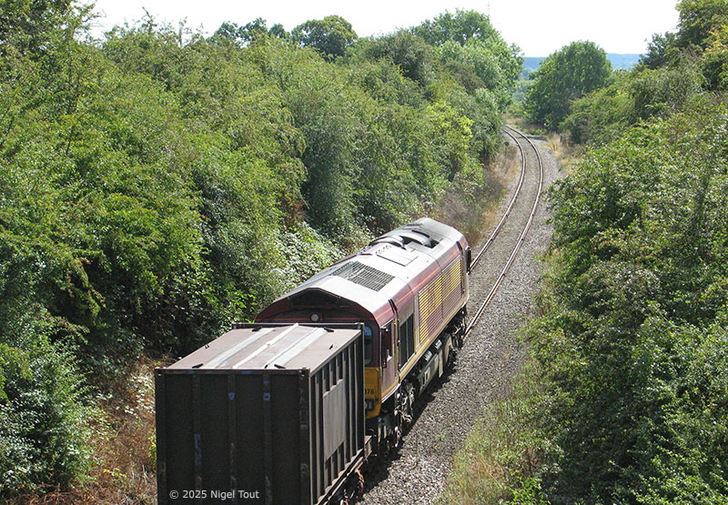 66078 with Gypsum empties, Stanford