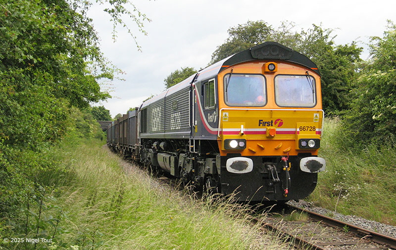 66728 with gypsum empties, Stanford