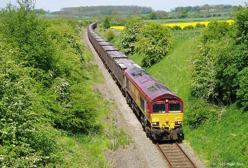 66082 with gypsum empties near Stanford